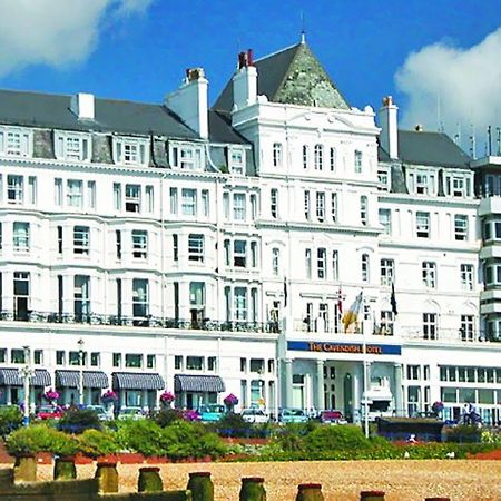 Cavendish Hotel Eastbourne Bagian luar foto