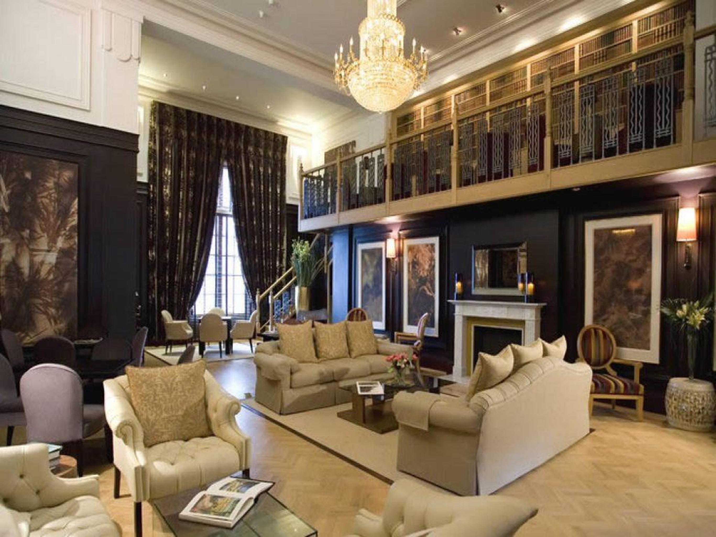 Cavendish Hotel Eastbourne Bagian luar foto