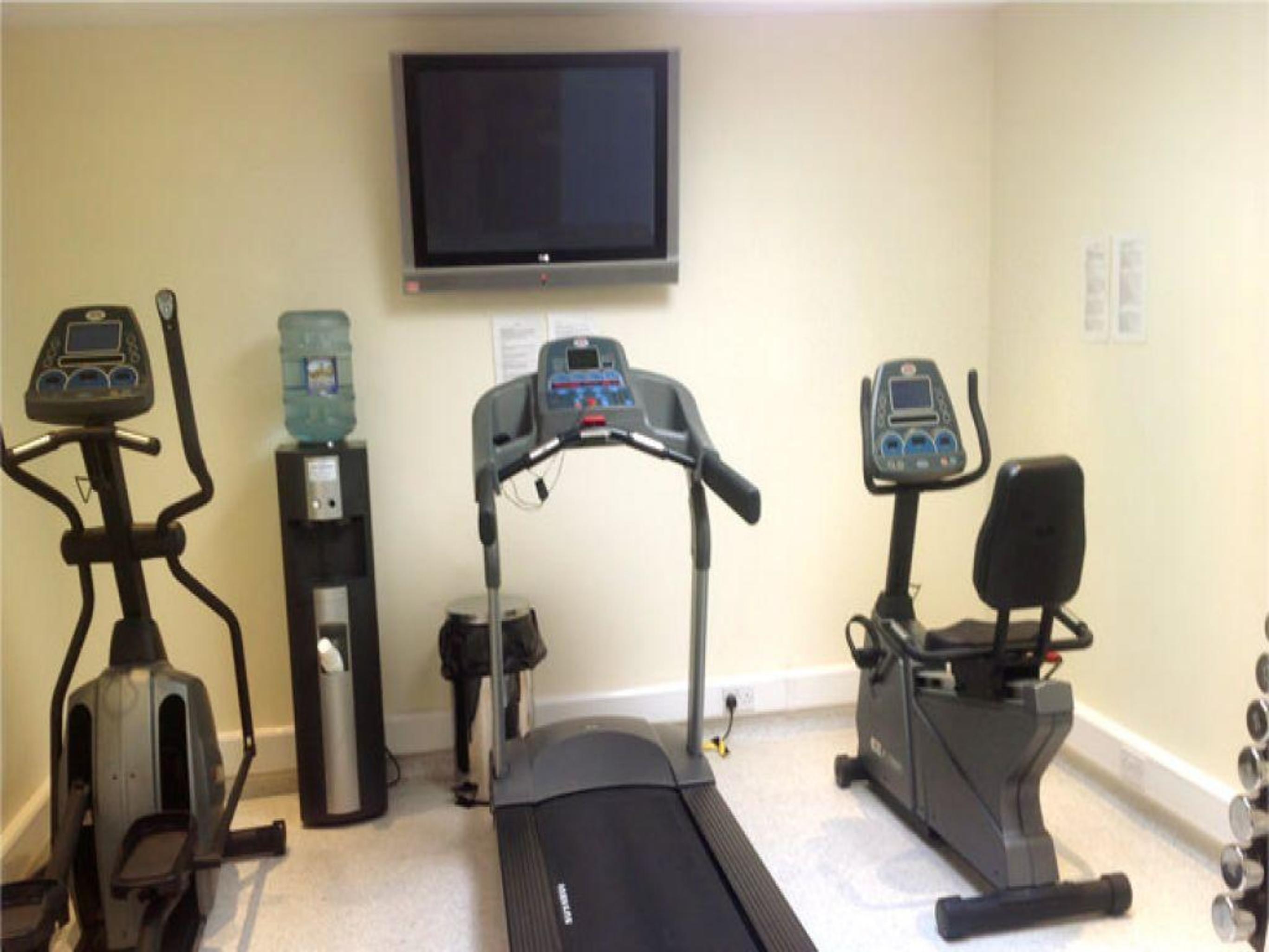 Cavendish Hotel Eastbourne Bagian luar foto